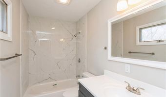 22 T Parker Rd, Foster, RI 02825
