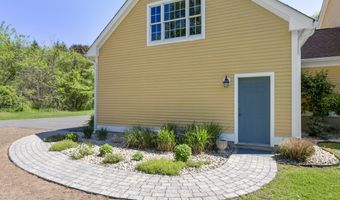555 Waterville Rd, Avon, CT 06001