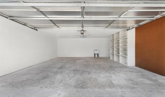 239 E College St, Alba, TX 75410