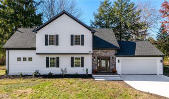 483 Townline Rd, Aurora, OH 44202