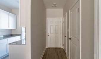 1227 University Ln E, Aiken, SC 29801