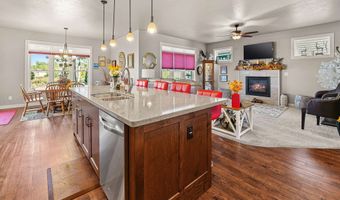 1860 N MARGARET St, Appleton, WI 54913