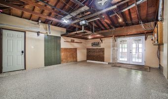 305 Vine Ln, Amherst, NY 14228