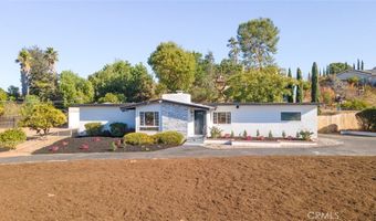 1060 Hamilton Ln, Escondido, CA 92029