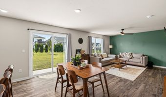 605 Ellis Cir, Adel, IA 50003