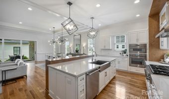 3242 Maymont Pl, Charlotte, NC 28205
