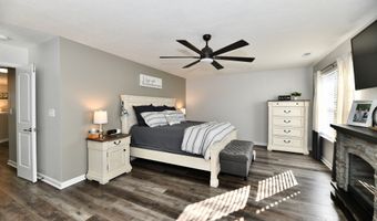 6695 Buhrstone Ln, Avon, IN 46123