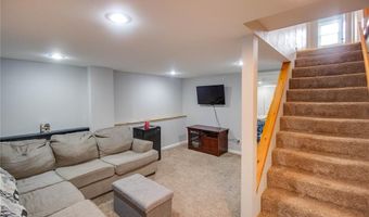 12 E Delmar Ave, Alton, IL 62002