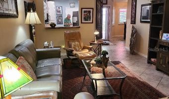 632 RED OAK Cir 104, Altamonte Springs, FL 32701