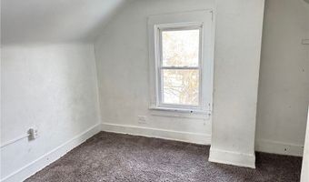 1239 Pondview Ave, Akron, OH 44305