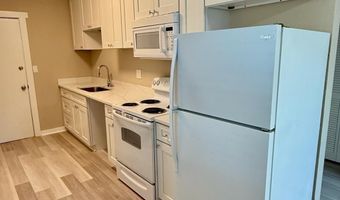 696 KESTNER Rd, Atlantic Beach, FL 32233