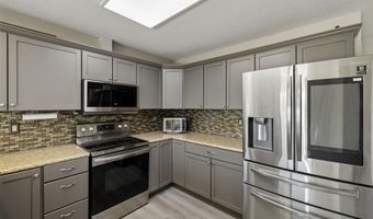 3020 SW Butternut Dr, Ankeny, IA 50023