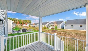 172 Eagle Cir, Amherst, OH 44001