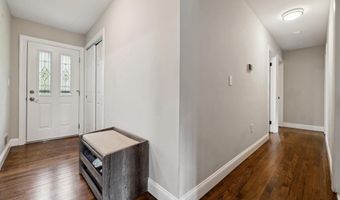 102 JAMESTOWN Rd, Belle Mead, NJ 08502