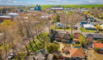 247 4TH St, Athena, OR 97813