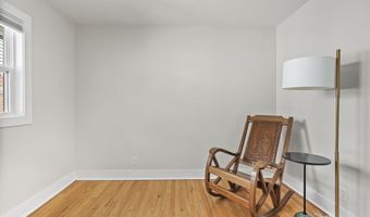 1858 Rutledge St, Madison, WI 53704