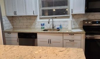 251 Wiscasset Rd 251, Alloway, NJ 07422