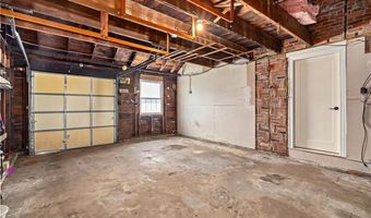 24 Huntington Dr, East Providence, RI 02916