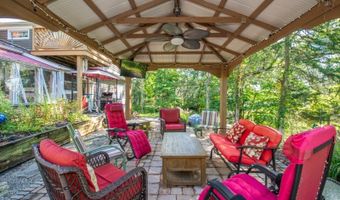 6 Baker Rd, Alloway, NJ 07461