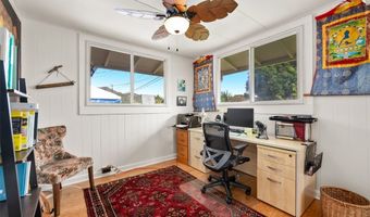 763 Kaipii St, Kailua, HI 96734