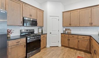 5905 NW Ettie May St, Bentonville, AR 72713