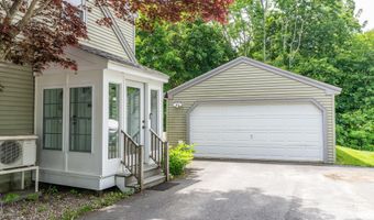 1486 Washington St, Bath, ME 04530