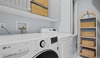14 Fox Dr 14, Narragansett, RI 02882
