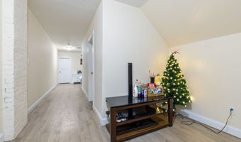 350 Bunnell St, Bridgeport, CT 06607