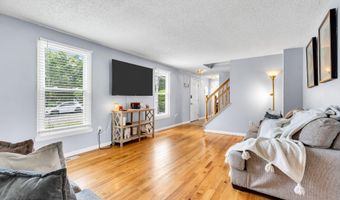 22 Compass Ln, Barnegat, NJ 08005