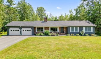 121 Packard Dr, Bangor, ME 04401