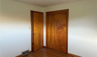 332 Township Road 153, Adena, OH 43901