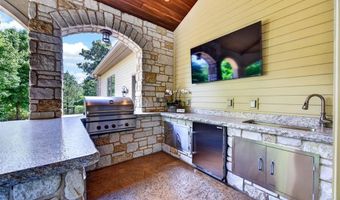 262 Dietrich Rd, Ballwin, MO 63021