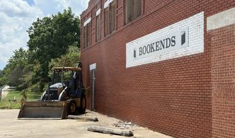 301 W. 12th St, Ada, OK 74820