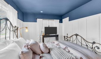 99 River Ct, Belmar, NJ 07719