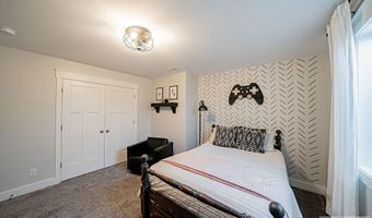 4878 Torcello Dr, Ammon, ID 83406