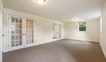 8524 DOTER Dr, Alexandria, VA 22308