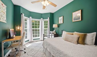 1007 Copper Ridge Ct, Apex, NC 27502