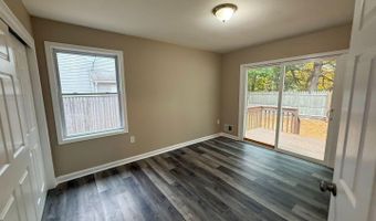 12 A Opal Ct, Barnegat, NJ 08005