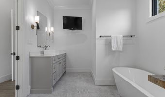 407 Goose Pointe Blvd, Biloxi, MS 39531