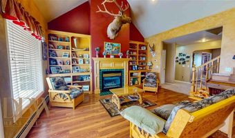 39 N 41st St N, Cody, WY 82414