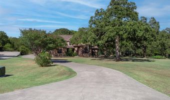 7937 Walnut Dr, Alvarado, TX 76009