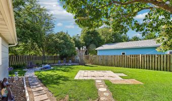 1214 NW Applewood St, Ankeny, IA 50023