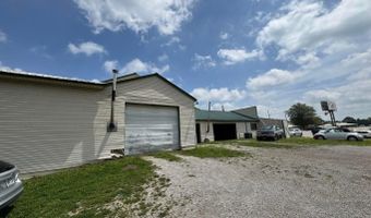 699 Ash Flat Dr, Ash Flat, AR 72513
