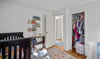 50 Circledale Dr, Cumberland, RI 02864