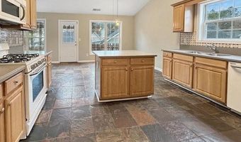 3294 Mcever Park Cir, Acworth, GA 30101