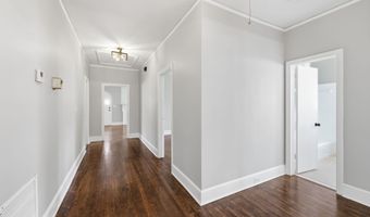 570 W Columbia Ave, Batesburg, SC 29006