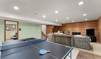 4815 120th St W, Apple Valley, MN 55124