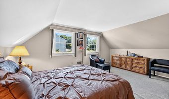 29 Ormont Ln, Aberdeen, NJ 07747