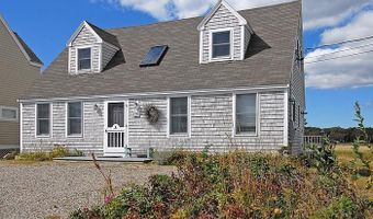 120 Ocean Ave, Wells, ME 04090