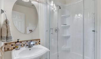 9123 W Arden Ln, Bellemont, AZ 86015
